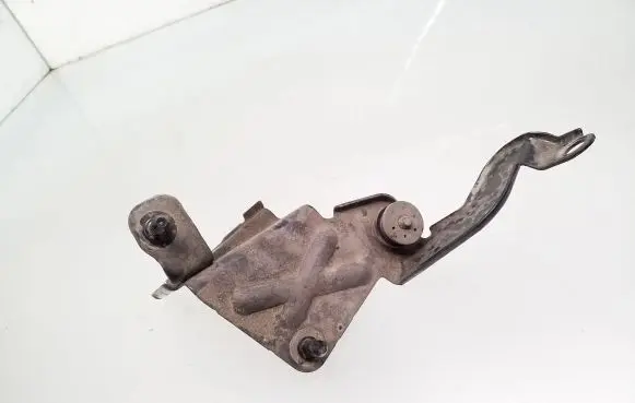 Volkswagen PASSAT B8 ABS pump bracket 5Q1614235