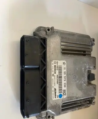 Opel Insignia A Engine control unit/module 0281015149 55566722 55573330