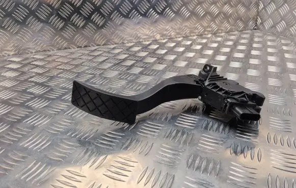 Skoda Octavia Mk4 Accelerator throttle pedal 5Q1723503K 6PV01062181