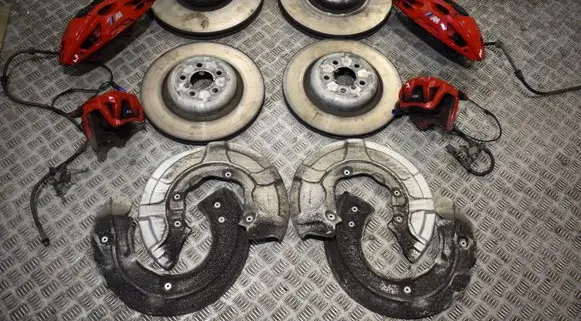 BMW X7 G07 Brake discs and calipers set 