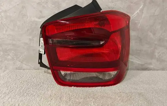 BMW 1 F20 F21 Rear/tail lights 7270096 960074H SP040006