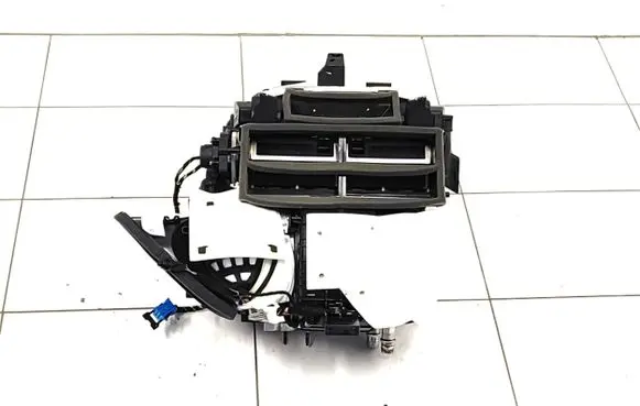 Peugeot 2008 II Interior heater climate box assembly 9830698180