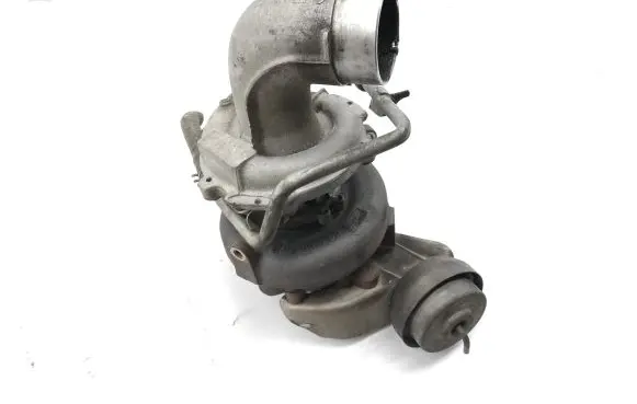 Toyota Avensis T250 Turbo 172010R011