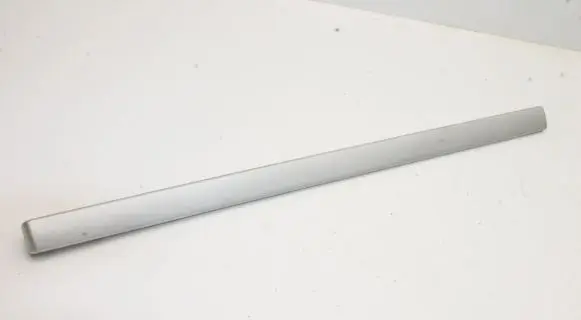 Porsche Cayenne (9PA) Dashboard glove box trim 7L5857222D