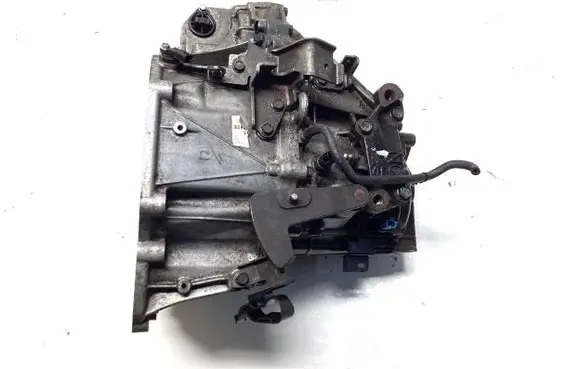 Nissan Qashqai+2 Manual 6 speed gearbox BB60D