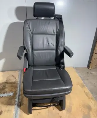Volkswagen Multivan T5 Second row seats 