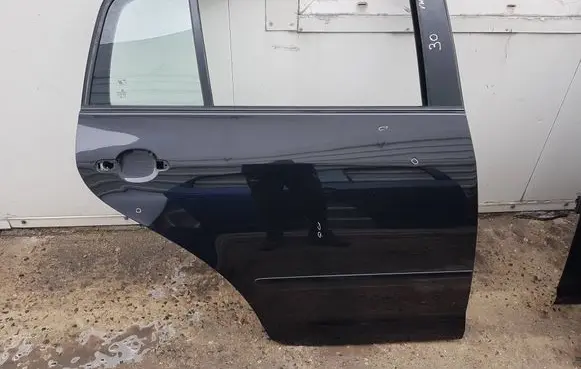 Volkswagen Golf Plus Rear door 