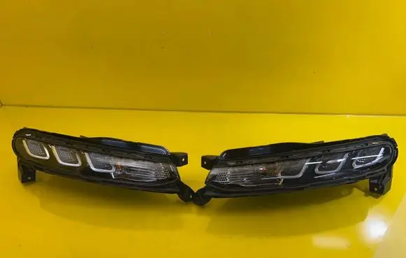 Citroen C3 Aircross Headlight/headlamp 9843218880-00