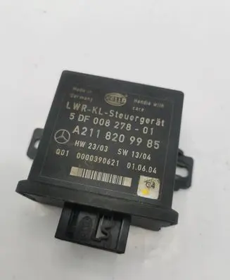 Mercedes-Benz E W211 Light module LCM A2118209985 5DF00827801