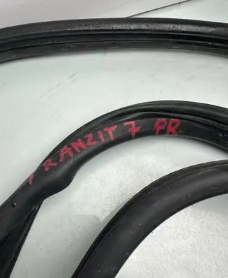 Ford Transit Front door rubber seal 546546453