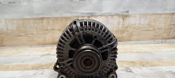 Volkswagen PASSAT B6 Generator/alternator 021903026L