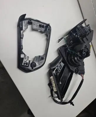 Ford Mustang VI Front door wing mirror part R3B17683 621653 621637