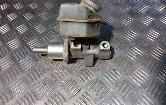 Ford Galaxy Master brake cylinder 7M4611303A