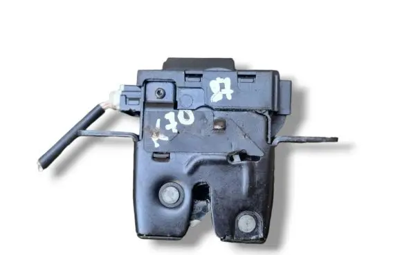 Renault Clio III Tailgate/trunk/boot lock/catch/latch 24415795 8200947699