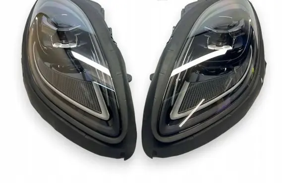 Porsche Macan (95B) Headlight/headlamp 95B941015J