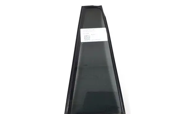 Rear vent window glass