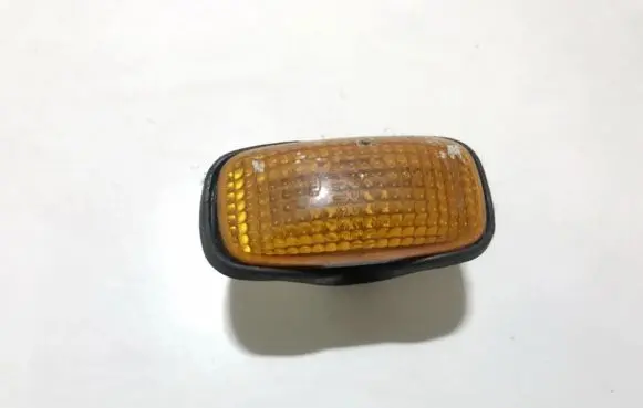 Nissan Primera Front fender indicator light 261602f000