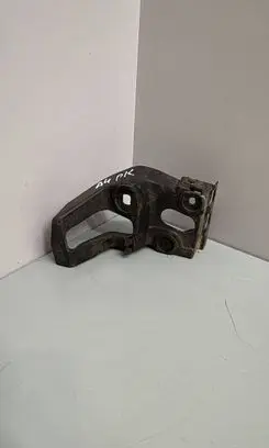 Audi A4 S4 B7 8E 8H Fender mounting bracket 8e0853921B