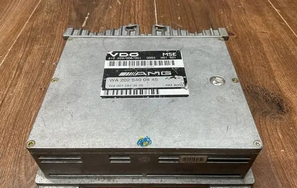 Mercedes-Benz C AMG W202 Engine control unit/module ECU WA2025400445 2025400445 0015843938