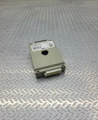 BMW 6 F12 F13 Aerial antenna amplifier 9227217