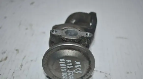 Audi A6 S6 C5 4B EGR valve 078131102