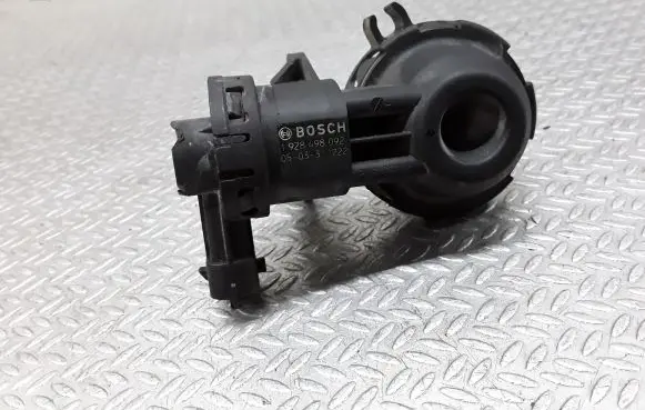 Opel Corsa C Intake manifold valve actuator/motor 1928498092
