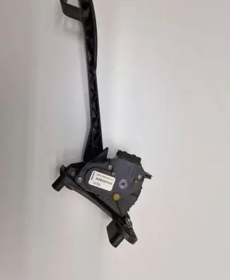 Volvo V70 Accelerator throttle pedal 30636004 6PV00853701