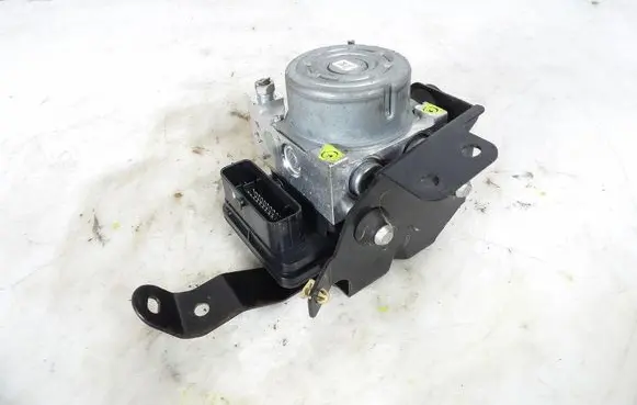 Mitsubishi ASX ABS Pump 4670B262