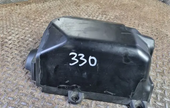 Volvo XC60 Heat shield in engine bay 31437422