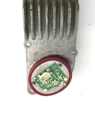 Mercedes-Benz E W213 LED ballast control module 22209002