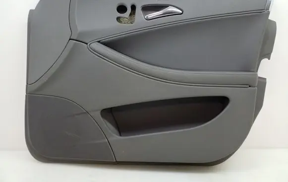 Mercedes-Benz CLS C219 Front door card panel trim A2197209462