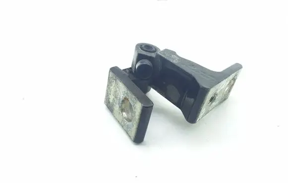 Skoda Superb B6 (3T) Rear door lower hinge