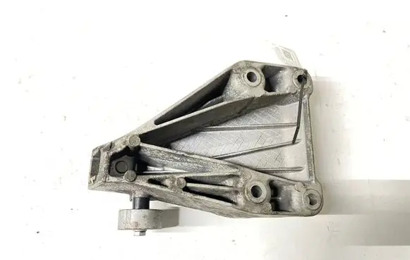 BMW 5 F10 F11 Engine mounting bracket 6781257 73681310