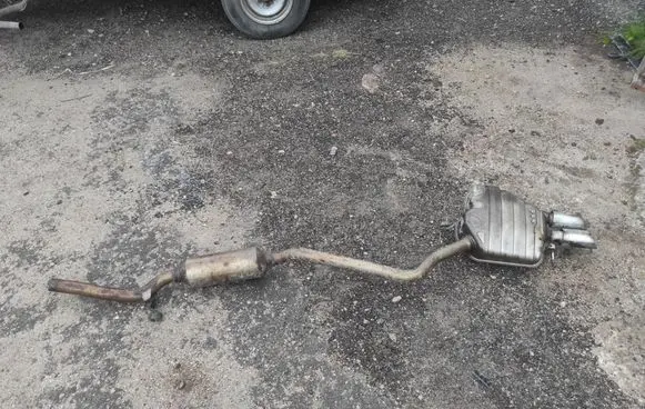 Muffler/silencer
