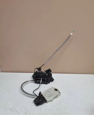 Skoda Superb B8 (3V) Front door lock 5e0837349a 5TB837015 A046465