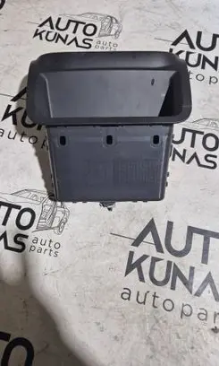 Volkswagen Golf Plus Climate control/heater control trim 5M0819422