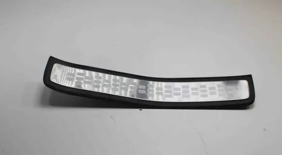 Honda CR-V Side skirt rear trim 84262SWAA012M1