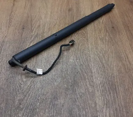 Porsche Macan (95B) Tailgate/trunk strut/damper 95B827851F