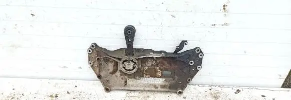 Volkswagen Touran I Front subframe