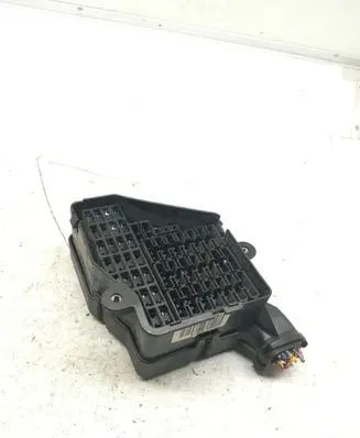 Audi A6 S6 C6 4F Fuse module 8D1941824