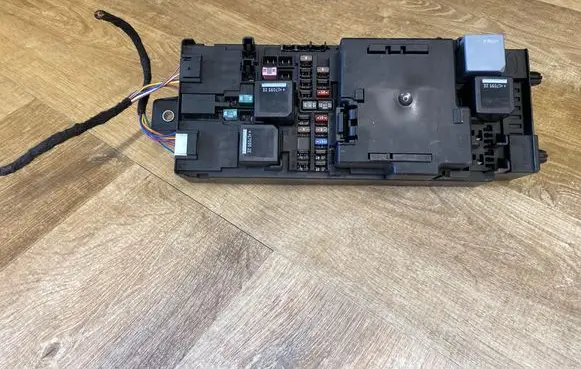 Land Rover Range Rover Sport L494 Fuse box set 58L811E05 HPLA14A073BC