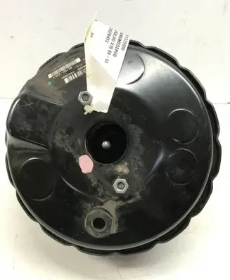 Volvo V60 Brake booster 31329898 D5204T3 V700813