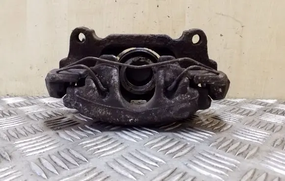 Seat Altea XL Front brake caliper