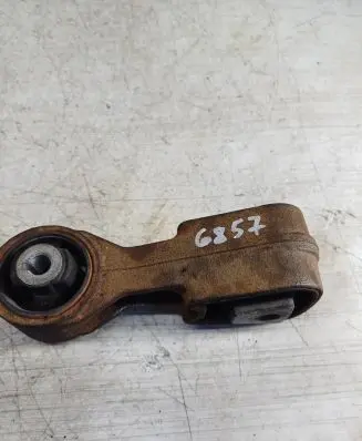Peugeot Expert Engine mount bracket