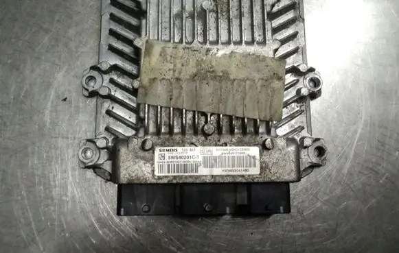 Citroen C4 I Engine control unit/module 5WS40201CT SW9656171680