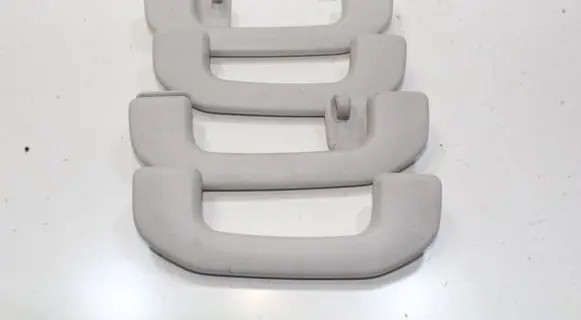 Mercedes-Benz GLA W156 X156 A set of handles for the ceiling A0998150039