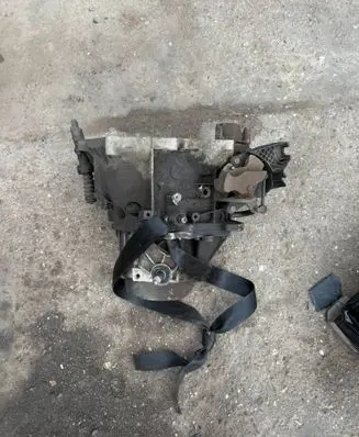 Citroen Berlingo Manual 5 speed gearbox 20DP33