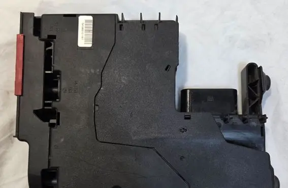 Mercedes-Benz E AMG W212 Positive cable (battery)