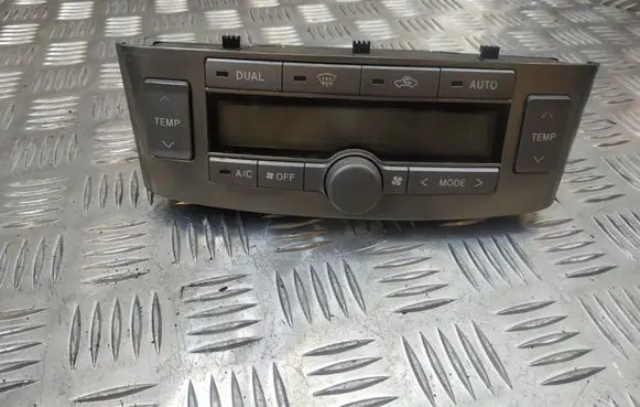 Toyota Avensis T250 Climate control unit 5590205060H