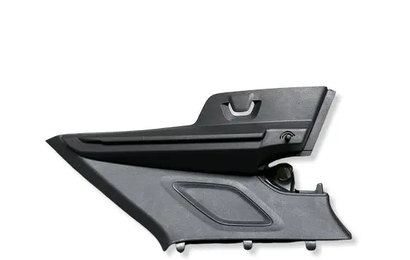 Volvo XC40 (C) pillar trim 32244155